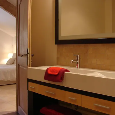 Maison d'hôtes La Bordette Valeilles